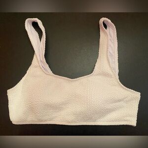 Woman’s Bikini Top‎ in White with removable pads Size Large NWOT